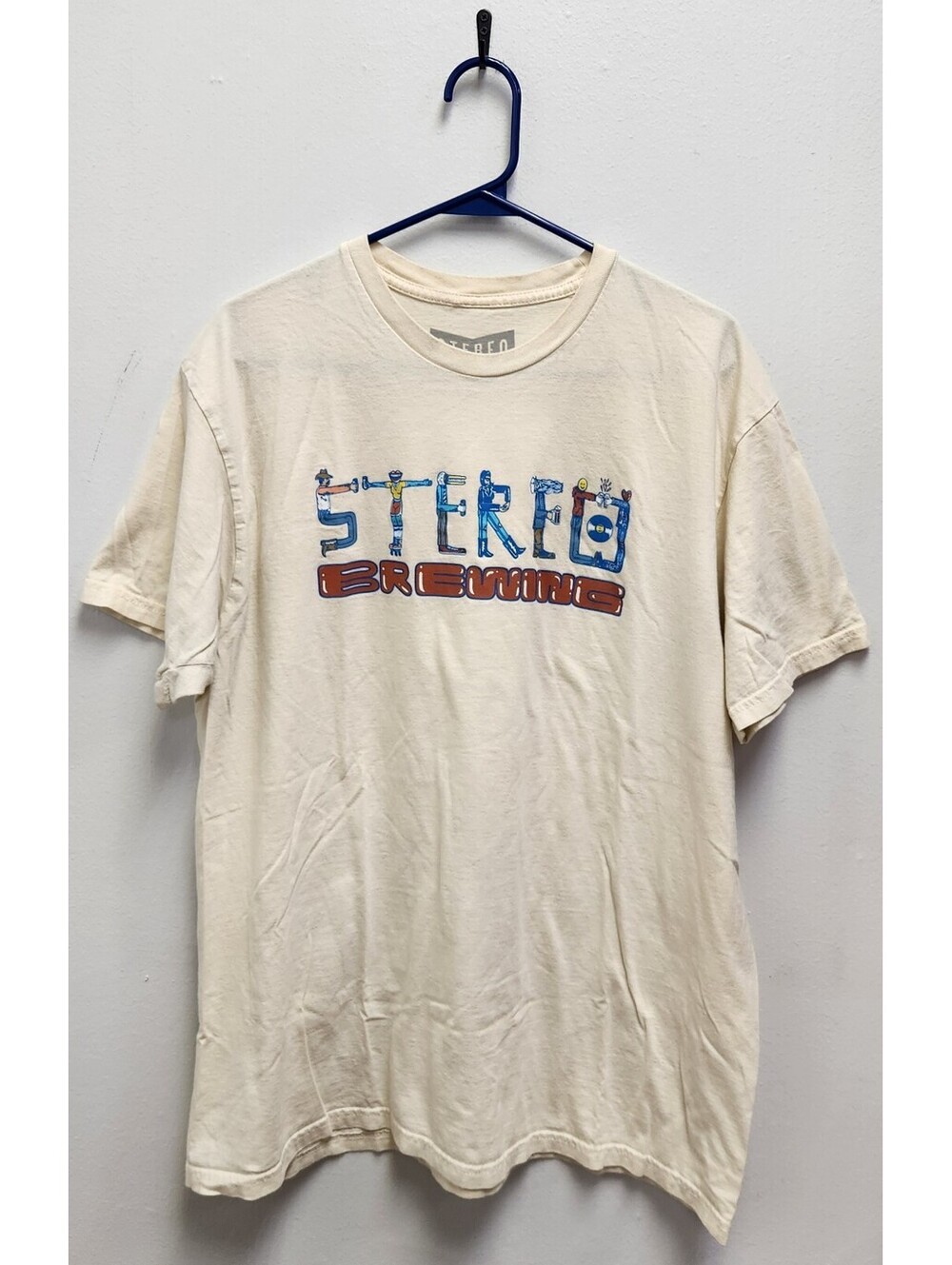 Stereo Brewing Beer Graphic T-Shirt XL Cream Vinyl Record Player Placentia CA